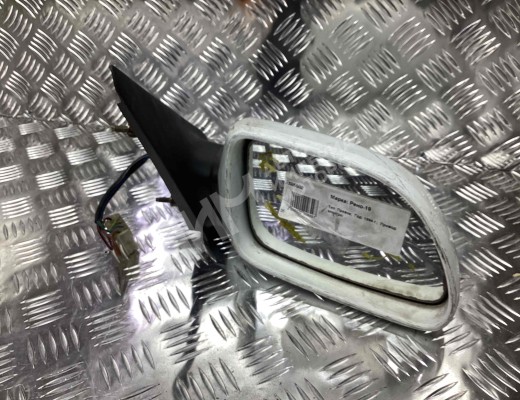 Зеркало наружное правое Renault 19 1988-2000  Renault 19 19 1988-2000