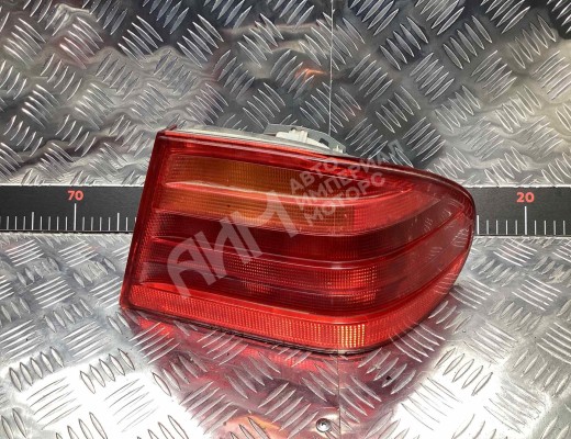 Фонарь задний правый Mercedes E (W210) 1995-1999  Mercedes E E (W210) 1995-1999
