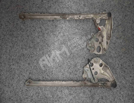 Петля капота Mercedes E (W210) 1995-1999  Mercedes E E (W210) 1995-1999