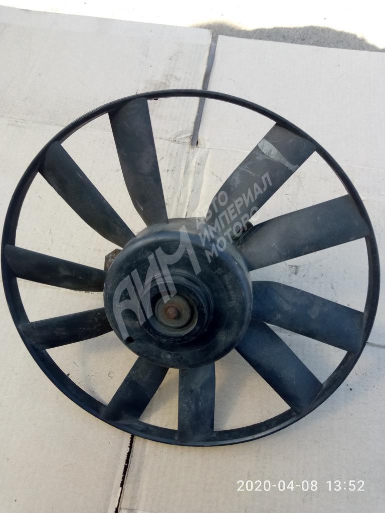 Вентилятор радиатора  Volkswagen Golf
