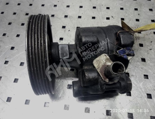 Насос гидроусилителя руля Renault 19 1988-2000  Renault 19 19 1988-2000