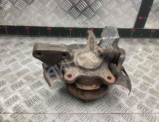 Ступица передняя правая Nissan Serena (C23) 1991-2001  Nissan Serena Serena (C23) 1991-2001