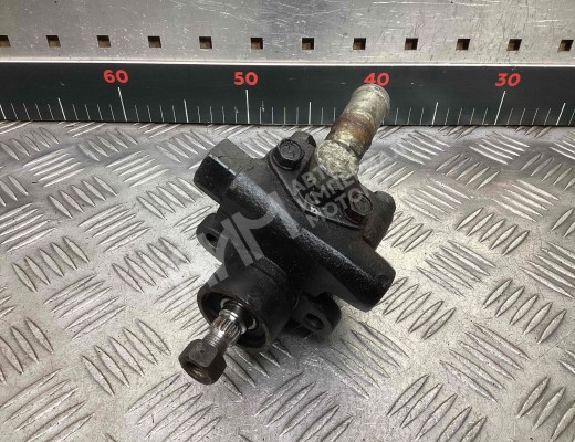 Насос гидроусилителя руля Mazda 626 III (GD) 1987-1992  Mazda 626 626 III (GD) 1987-1992