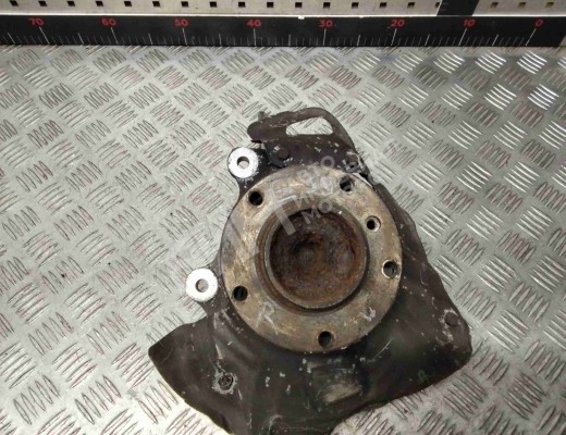 Ступица передняя правая BMW 5-Series (E39) 1995-2000  BMW 5-Series 5-Series (E39) 1995-2000