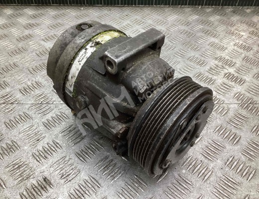 Компрессор кондиционера Renault Megane I 1995-2002  Renault Megane Megane I 1995-2002