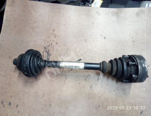 Полуось передняя левая (приводной вал, ШРУС) Audi 100 C3 1982-1991  Audi 100 100 C3 1982-1991