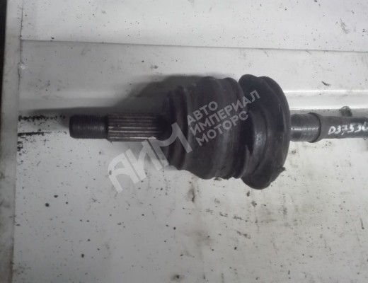 Полуось передняя левая (приводной вал, ШРУС) Volkswagen Golf III (1H) 1991-1997  Volkswagen Golf Golf III (1H) 1991-1997
