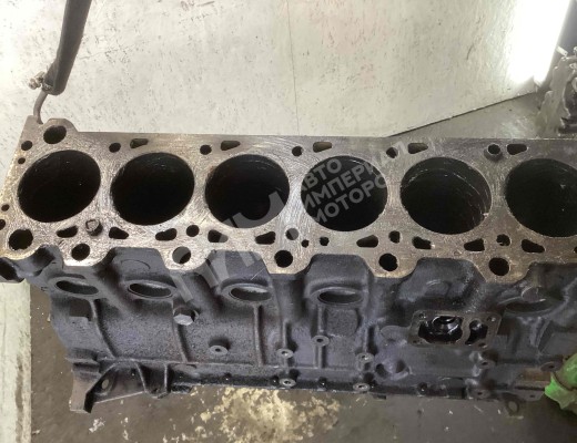 Блок цилиндров BMW 3-Series (E30) 1981-1994  BMW 3-Series 3-Series (E30) 1981-1994