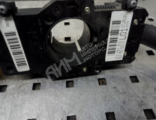 Переключатель подрулевой (стрекоза) Volkswagen Passat B5+ (3B) 2000-2005 рестайлинг  Volkswagen Passat Passat B5+ (3B) 2000-2005 рестайлинг