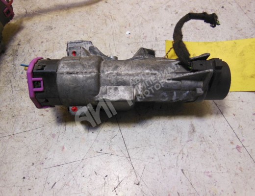 Замок зажигания Audi A6 C5 (4B) 1997-2001  Audi A6 A6 C5 (4B) 1997-2001