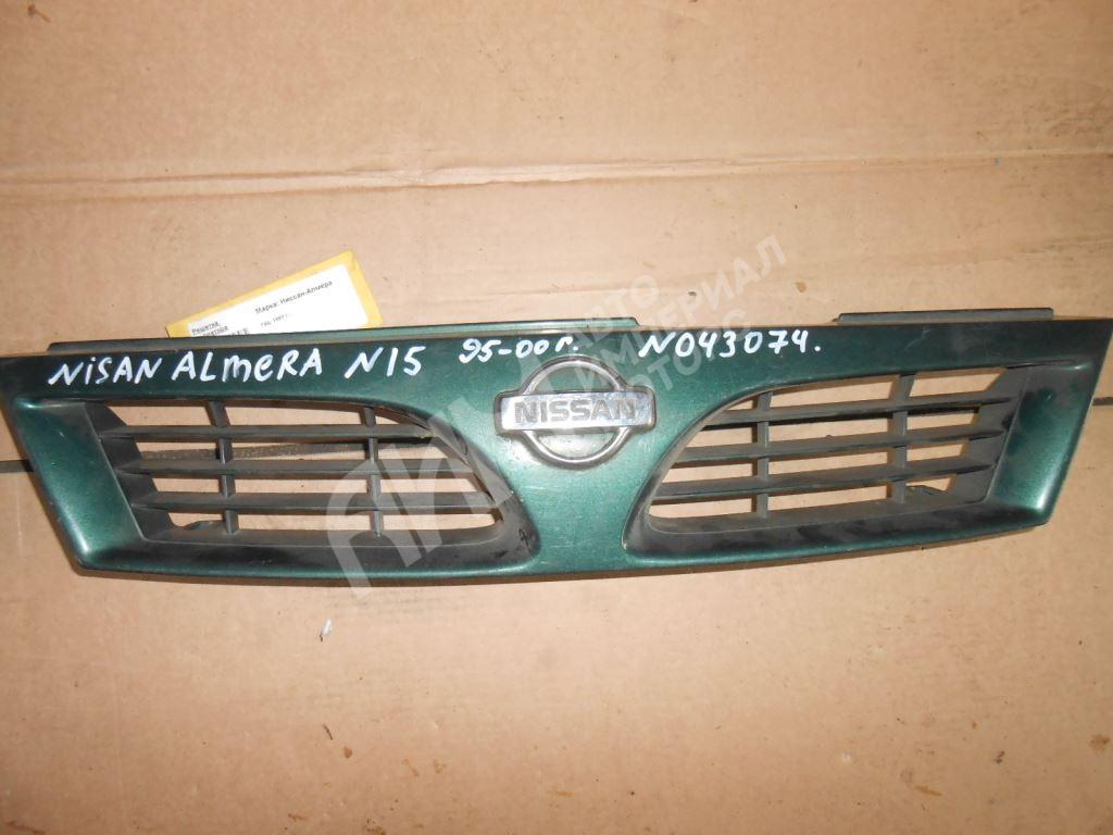 Решетка радиатора  Nissan Almera