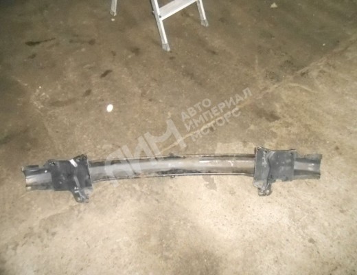 Усилитель бампера переднего Volkswagen Golf IV (1J) 1997-2004  Volkswagen Golf Golf IV (1J) 1997-2004