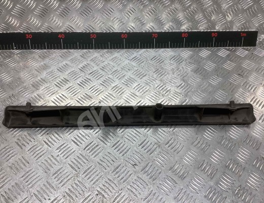 Накладка подсветки номера Volkswagen Transporter T4 (7D) 1990-1997  Volkswagen Transporter Transporter T4 (7D) 1990-1997