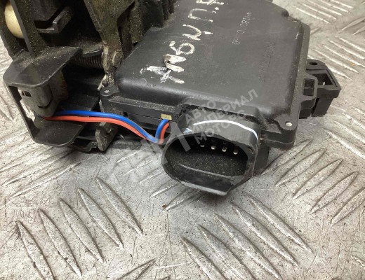 Замок двери передней правой Audi A6 C5 (4B) 1997-2001  Audi A6 A6 C5 (4B) 1997-2001