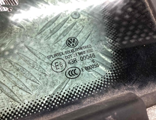 Стекло кузовное боковое левое Volkswagen Touran I (1T) 2003-2006  Volkswagen Touran Touran I (1T) 2003-2006
