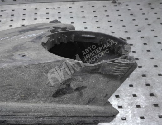 Корпус воздушного фильтра Volkswagen Passat B5+ (3B) 2000-2005 рестайлинг  Volkswagen Passat Passat B5+ (3B) 2000-2005 рестайлинг
