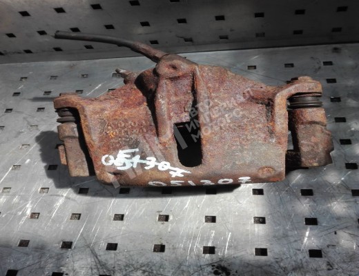 Суппорт передний правый Ford Mondeo III 2000-2003  Ford Mondeo Mondeo III 2000-2003