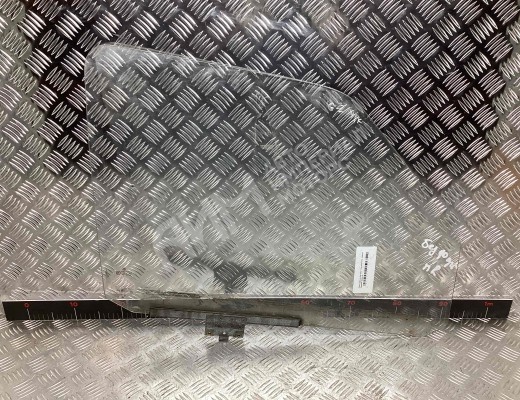 Стекло двери передней правой Volkswagen Golf II 1983-1992  Volkswagen Golf Golf II 1983-1992