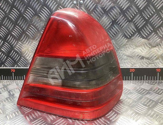 Фонарь задний правый Mercedes C (W202) 1993-1997  Mercedes C C (W202) 1993-1997