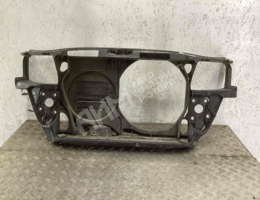 Передняя панель крепления облицовки (телевизор)  Audi A4 B5 (8D) 1994-1999