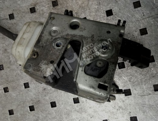 Замок двери передней правой  Audi 100 C4 (4A) 1990-1995