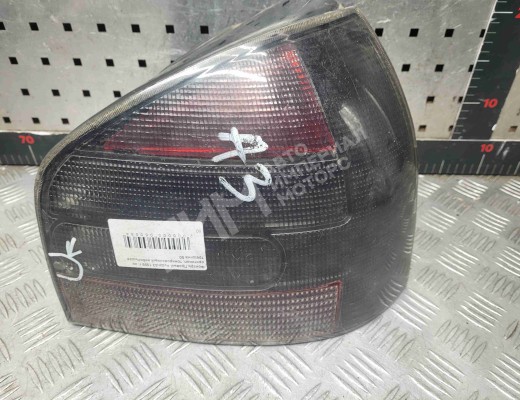 Фонарь задний правый Audi A3 I (8L) 1996-2000  Audi A3 A3 I (8L) 1996-2000