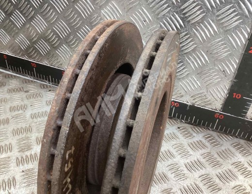 Диск тормозной передний Volkswagen Golf IV (1J) 1997-2004  Volkswagen Golf Golf IV (1J) 1997-2004