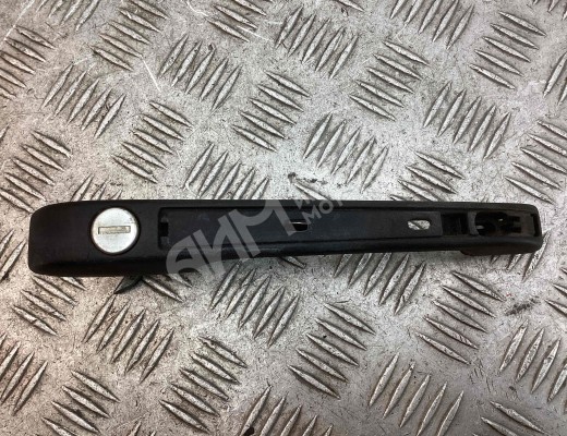 Ручка наружная передняя правая Volkswagen Golf II 1983-1992  Volkswagen Golf Golf II 1983-1992