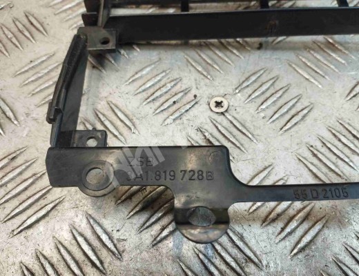 Рамка под магнитолу Volkswagen Passat B4 (3A) 1993-1997  Volkswagen Passat Passat B4 (3A) 1993-1997
