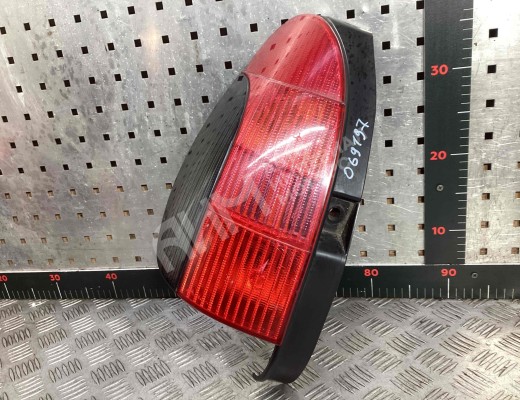 Фонарь задний левый Peugeot 306 1993-2003  Peugeot 306 306 1993-2003