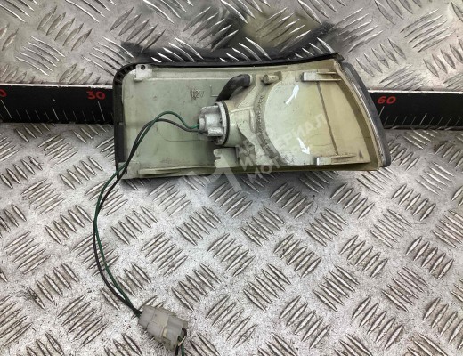 Поворотник левый Mazda 626 III (GD) 1987-1992  Mazda 626 626 III (GD) 1987-1992