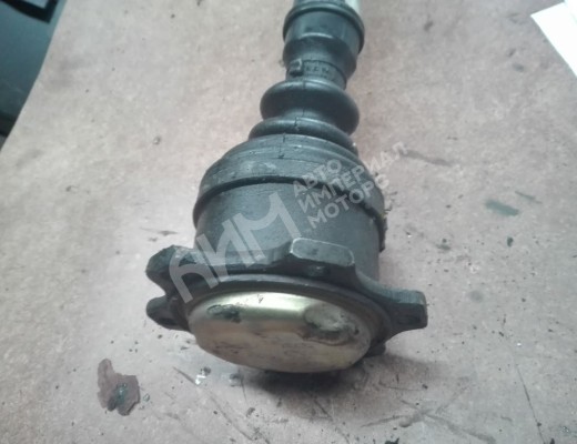 Полуось передняя левая (приводной вал, ШРУС) Audi A4 B5 (8D) 1994-1999  Audi A4 A4 B5 (8D) 1994-1999