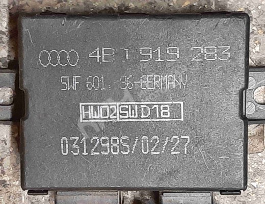 Блок управления парктрониками Audi A6 C5 (4B) 1997-2001  Audi A6 A6 C5 (4B) 1997-2001