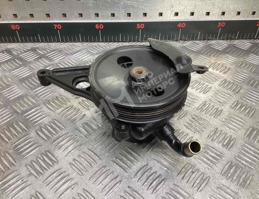 Насос гидроусилителя руля Volvo V40 I (VW) 1995-2000  Volvo V40 V40 I (VW) 1995-2000