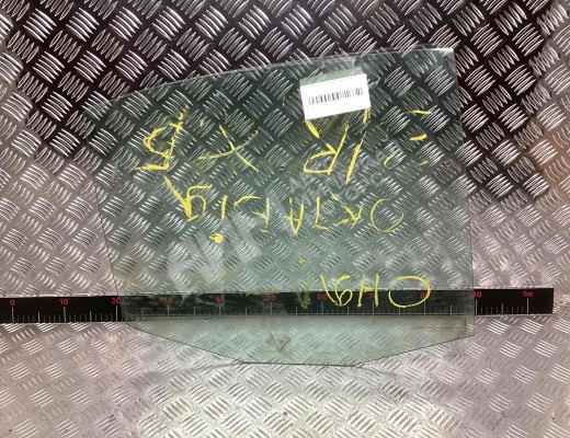 Стекло двери задней правой Skoda Octavia A4 Tour (1U) 1996-2010  Skoda Octavia Octavia A4 Tour (1U) 1996-2010