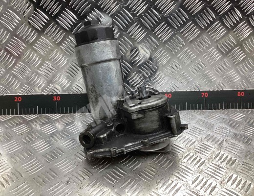 Корпус масляного фильтра Audi A6 C5 (4B) 1997-2001  Audi A6 A6 C5 (4B) 1997-2001