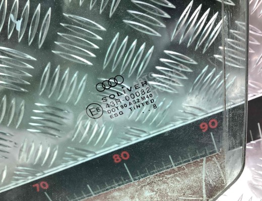 Стекло двери передней левой Audi A6 C5 (4B) 1997-2001  Audi A6 A6 C5 (4B) 1997-2001
