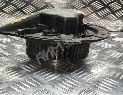 Моторчик печки Volkswagen Passat B4 (3A) 1993-1997  Volkswagen Passat Passat B4 (3A) 1993-1997