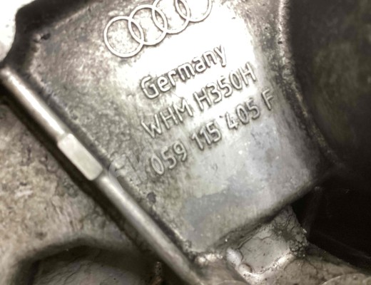 Корпус масляного фильтра Audi A6 C5 (4B) 1997-2001  Audi A6 A6 C5 (4B) 1997-2001