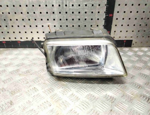 Фара правая Audi A4 B5 (8D) 1994-1999  Audi A4 A4 B5 (8D) 1994-1999