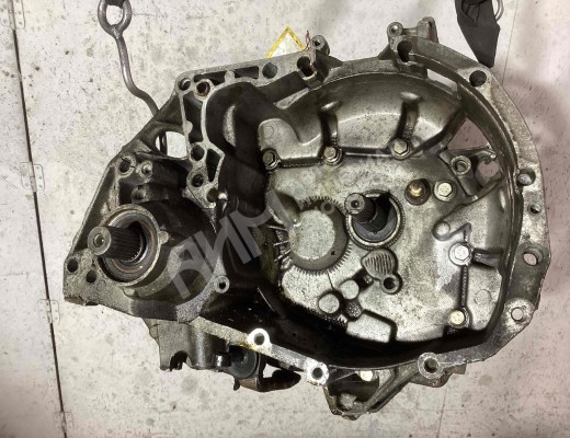 КПП механическая (МКПП) 5-ступенчатая Renault Megane I 1995-2002  Renault Megane Megane I 1995-2002