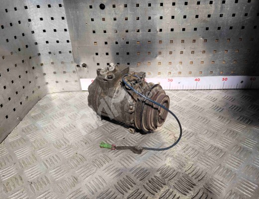 Компрессор кондиционера Audi A4 B5 (8D) 1994-1999  Audi A4 A4 B5 (8D) 1994-1999