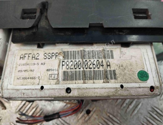 Дисплей Renault Laguna II (X74) 2001-2005  Renault Laguna Laguna II (X74) 2001-2005