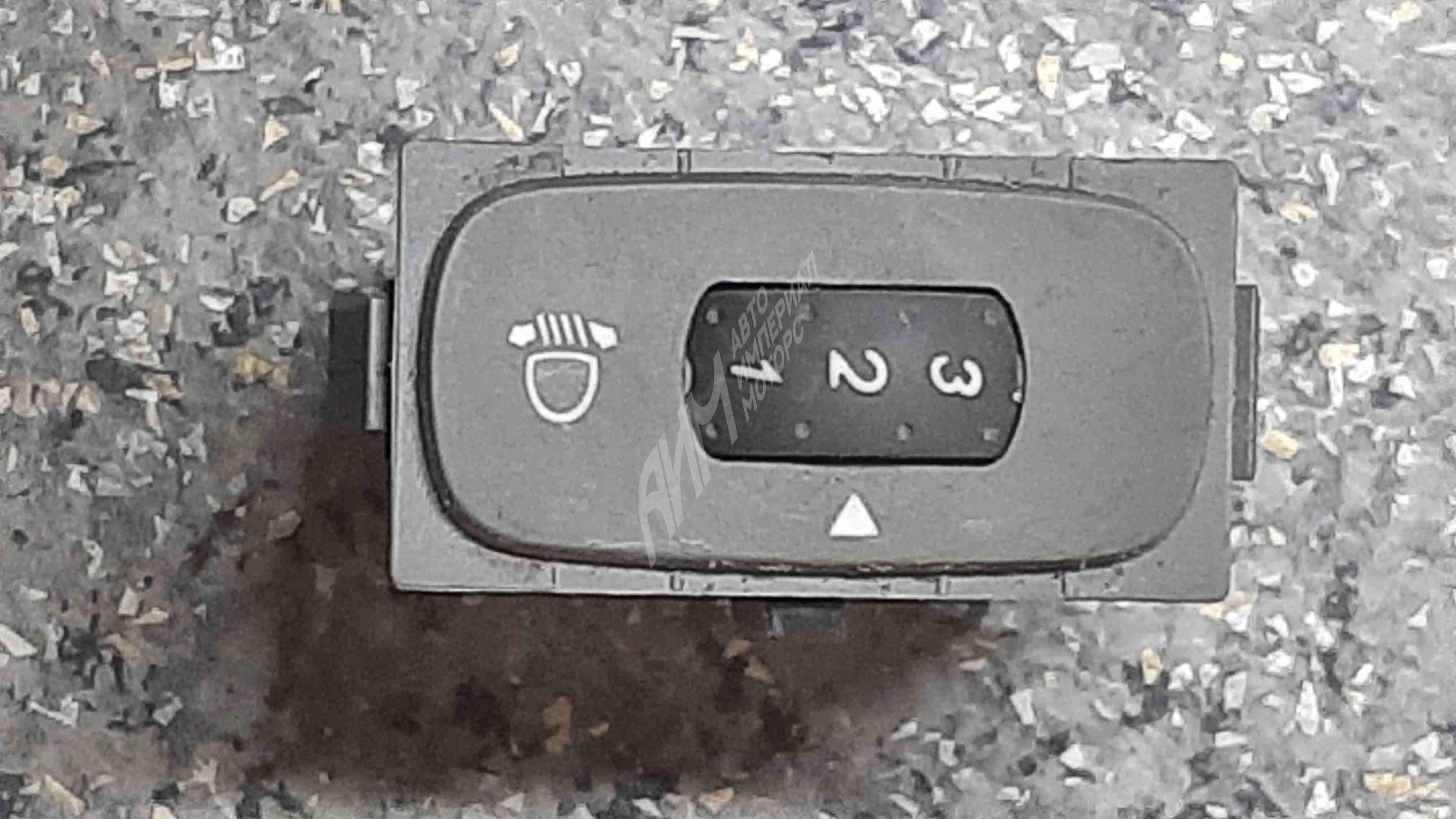 Кнопка корректора фар  Renault Laguna