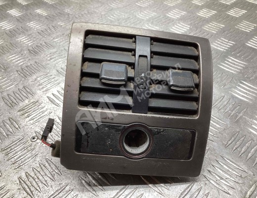 Дефлектор обдува салона Audi A6 C5 (4B) 1997-2001  Audi A6 A6 C5 (4B) 1997-2001