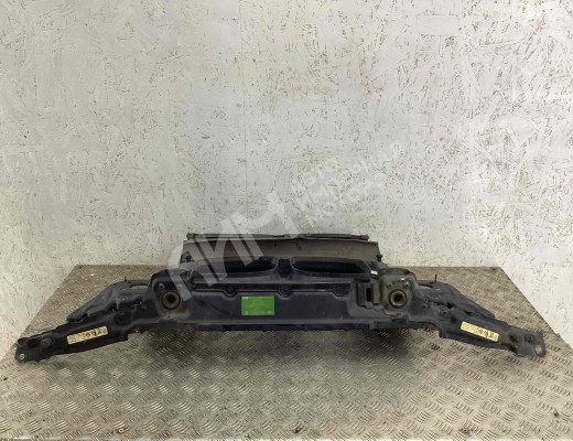 Передняя панель крепления облицовки (телевизор) BMW 3-Series (E46) 1998-2001  BMW 3-Series 3-Series (E46) 1998-2001