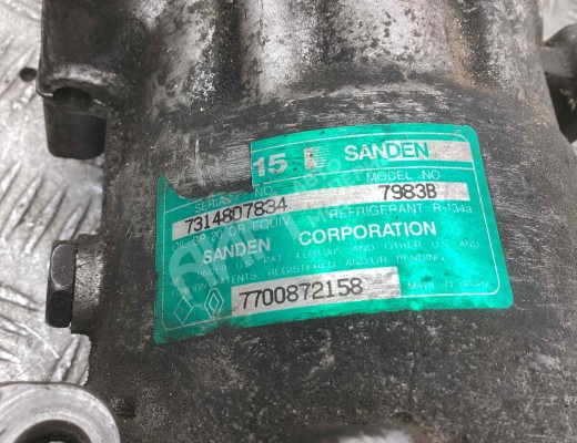 Компрессор кондиционера Volvo V40 I (VW) 1995-2000  Volvo V40 V40 I (VW) 1995-2000