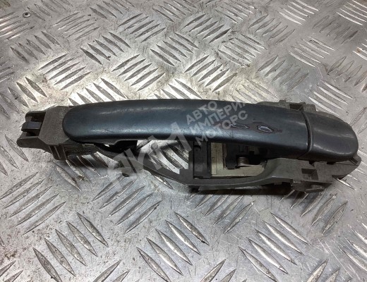 Ручка наружная передняя правая Volkswagen Passat B5+ (3B) 2000-2005 рестайлинг  Volkswagen Passat Passat B5+ (3B) 2000-2005 рестайлинг