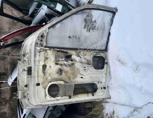 Дверь передняя правая Ford Sierra 1982-1993  Ford Sierra Sierra 1982-1993