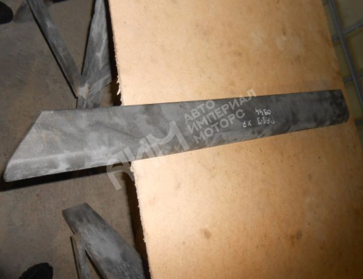 Молдинг двери задней левой Volkswagen Passat B3 1988-1993  Volkswagen Passat Passat B3 1988-1993